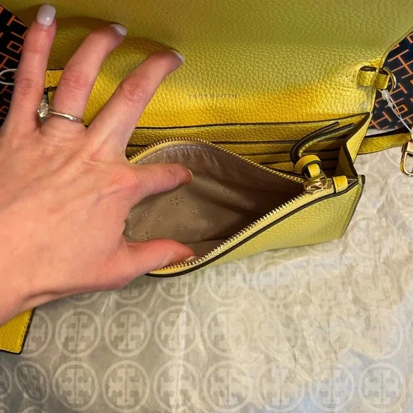 Tory Burch Thea Flat Wallet Crossbody Bag Yarrow Gold Yellow